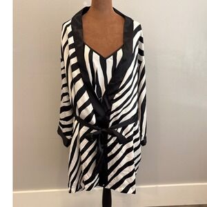 Josie by Natori Zebra Print Silk Kimono Robe Slip Dress Set Womens XS